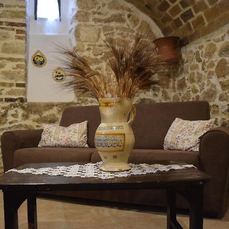 Bed and Breakfast Il Ciavattone Bed And Bike Sulmona Zewnętrze zdjęcie